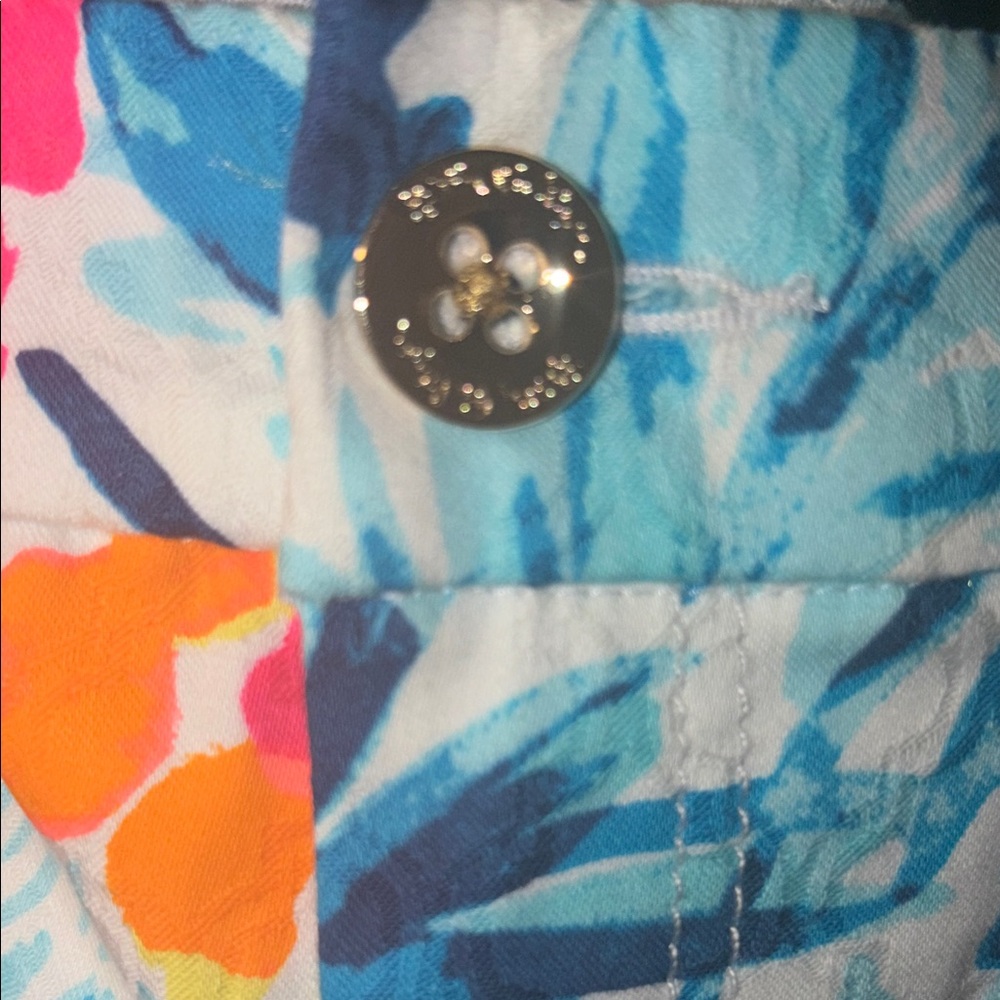 NWOT! Lilly Pulitzer 00 White Pants w/ beautiful bright bold color pattern - Picture 11 of 11